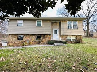 918 W Forest Blvd, Knoxville, TN 37909
