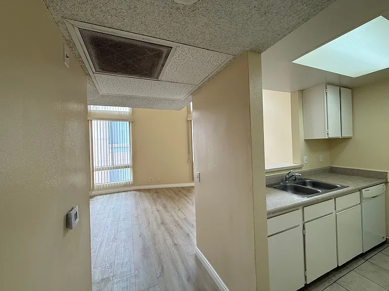 807Bunk — Photo 3