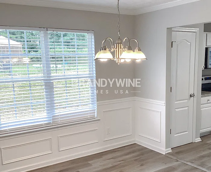 2025 Newton Estates Dr — Photo 11