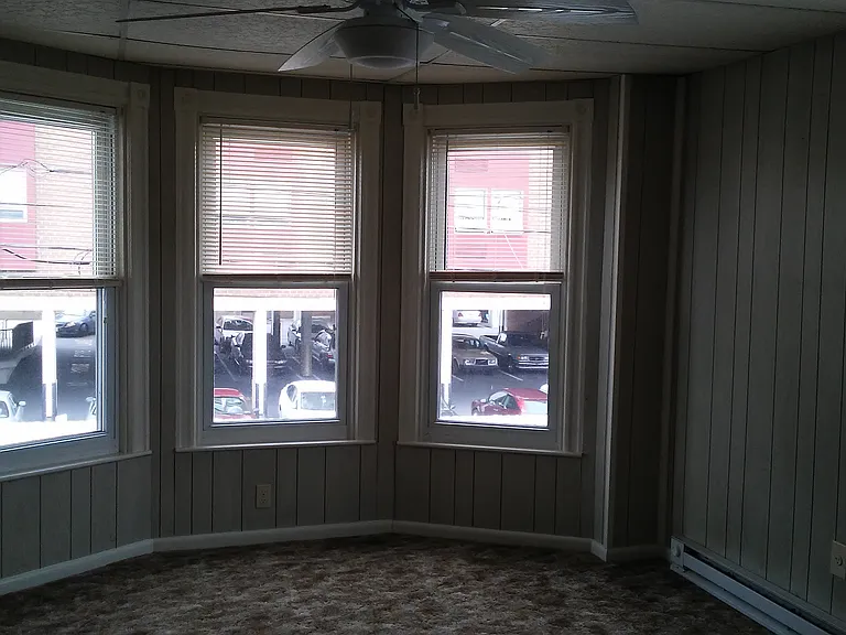 310 Ridge St — Photo 11