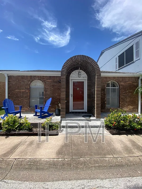 2 bed, 2.0 bath, 1537 sqft, $1,400 — Photo 1