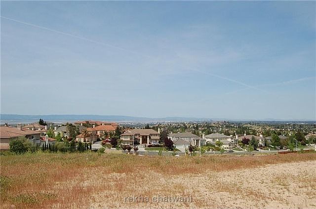 1st image of 44513 Vista Grande Ct