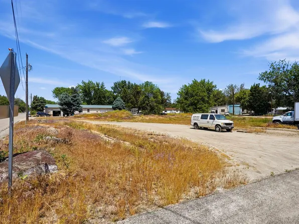 200 E 46th Pl, Boise, ID 83714