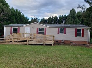 3829 Calico Rd, Lenoir, NC 28645