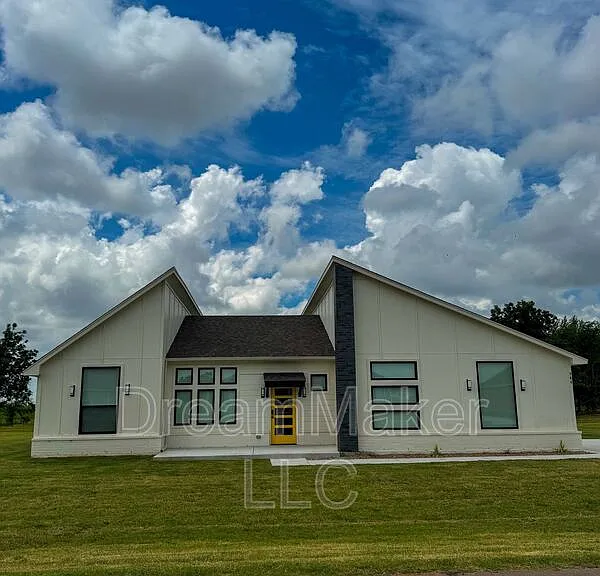 764 Apple Blossom Way — Photo 1