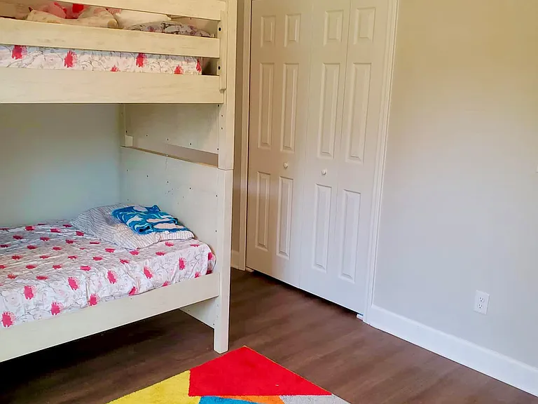 7024 Esther St — Photo 14