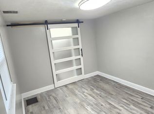 1001 W Walnut St Unit A, Carbondale, IL 62901