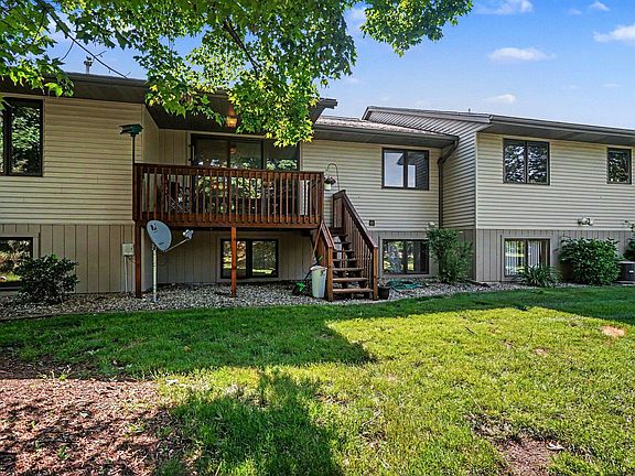5th image of 297 Harvest Ln