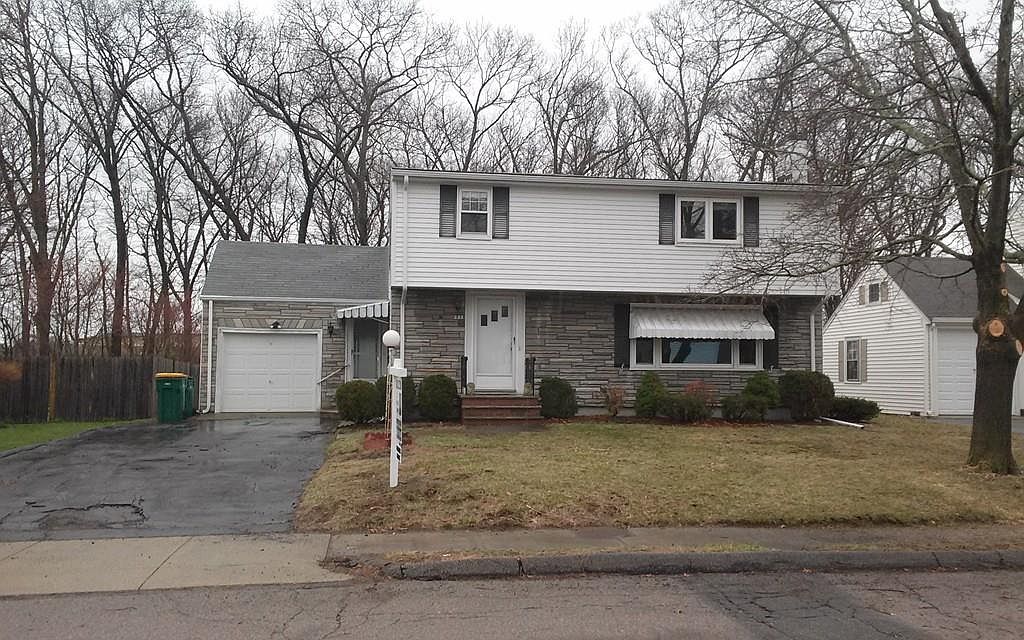 253 Vernon St, Norwood, MA 02062 Zillow