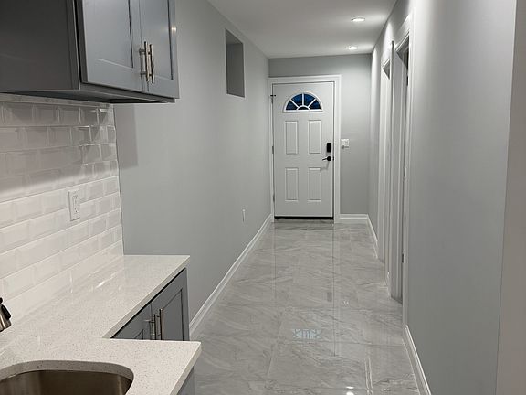 3rd image of 220-21 137th Ave