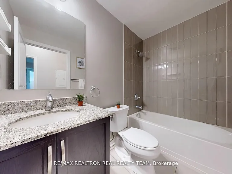 3170 Erin Mills Pkwy #332 — Photo 24