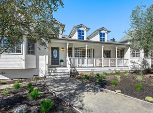 735 Johnson Street, Healdsburg, CA 95448