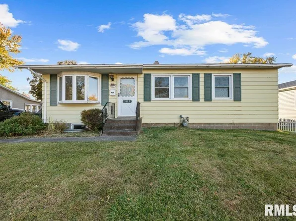 2122 N Fairmount St, Davenport, IA 52804