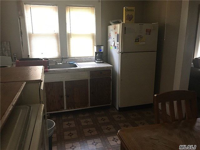 1st image of 26 Dennis St