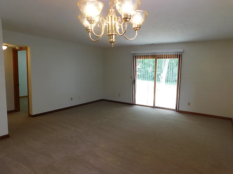 4770 N Briar Gate Dr — Photo 28