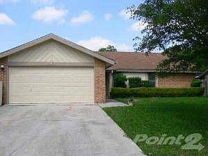 1st image of 2927 Floral Way Dr