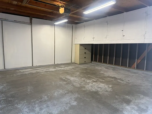 712 Prospect Row — Photo 19