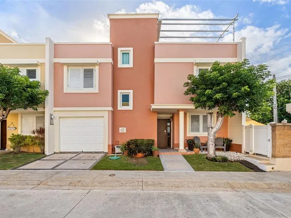 987 CABEZAS DE SAN JUAN #A1, FAJARDO, PR 00738