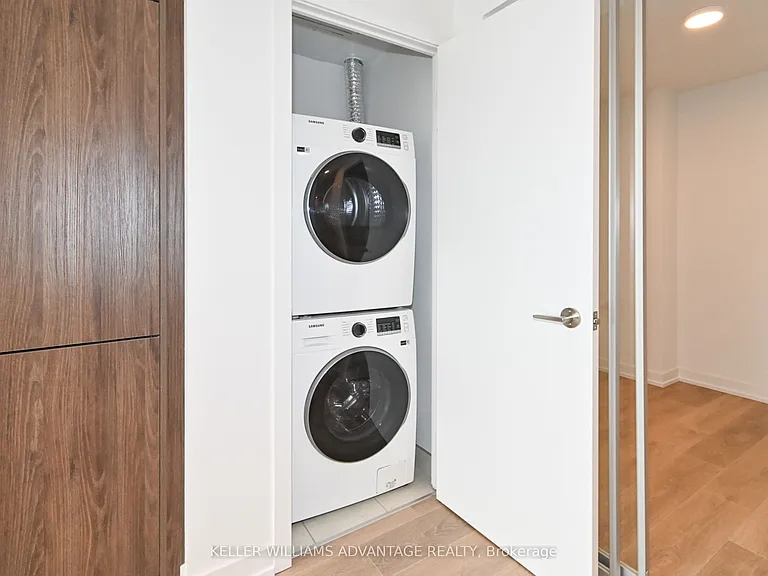 150 Logan Ave #520 — Photo 9