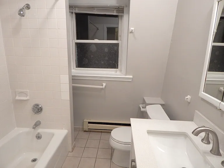 11 Glenwood Ave #3 — Photo 7