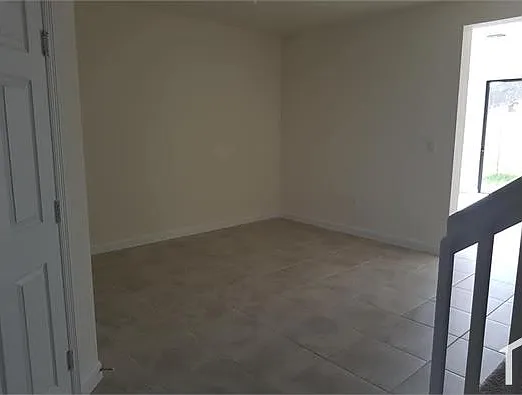 18431 NW 89th Ct — Photo 10