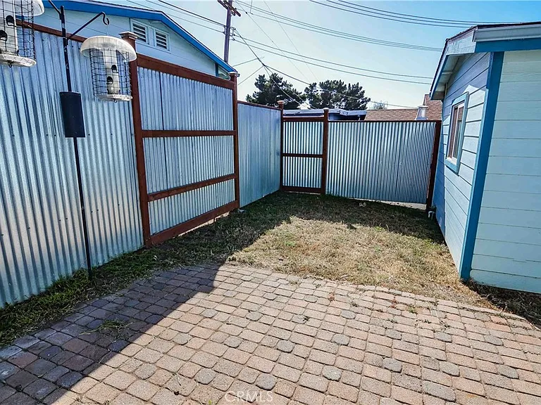 960 Balboa St — Photo 15