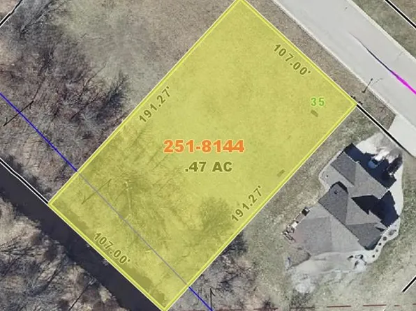 Woodside Cir #35, Marinette, WI 54143