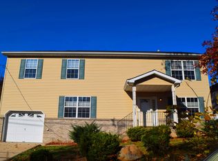 4063 Woodbridge Ave, Edison, NJ 08837