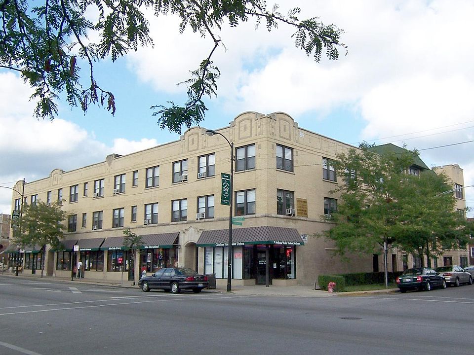 1st image of 3158 N Kedzie Ave #3