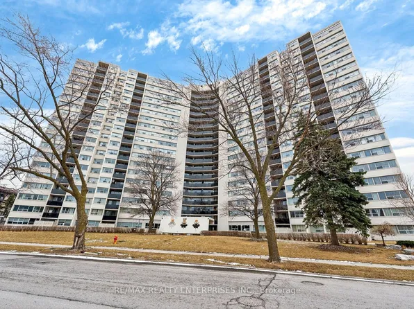 530 Lolita Gdns #602, Mississauga, ON L5A 3T2