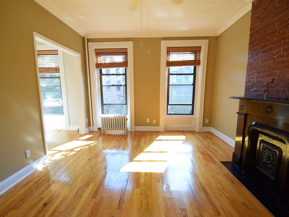 1st image of 50 Berkeley Pl #2
