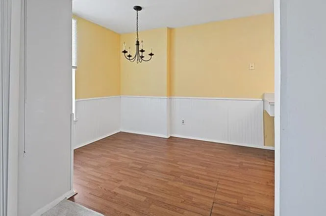 42 Shrewsbury Green Dr #L — Photo 12