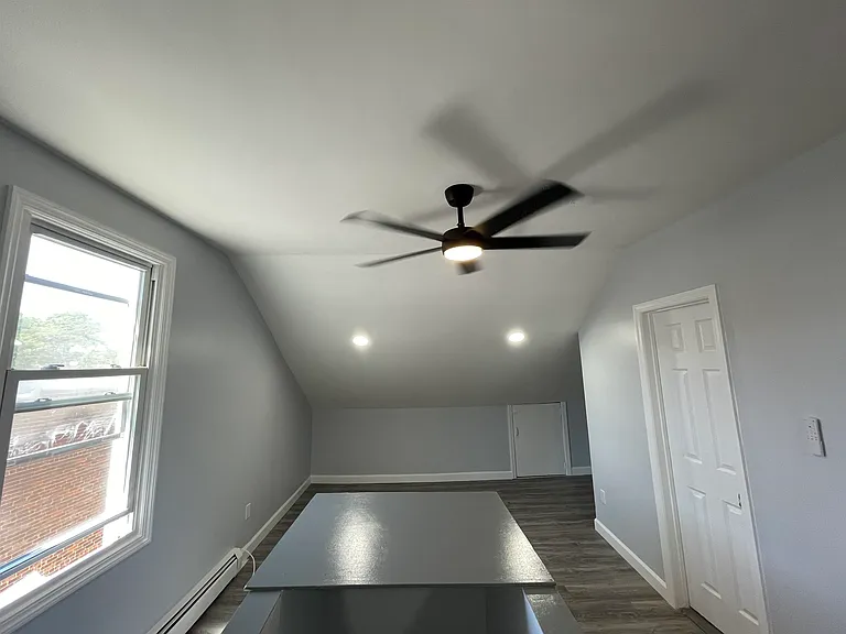 68 Jefferson Ave — Photo 7
