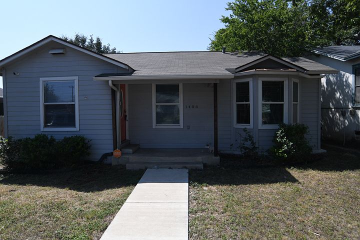 1st image of 1406 W Gramercy Pl