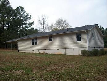 2nd image of 1015 Indian Creek Rd