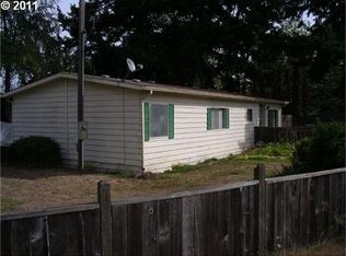 25061 Cheney Dr, Veneta, OR 97487