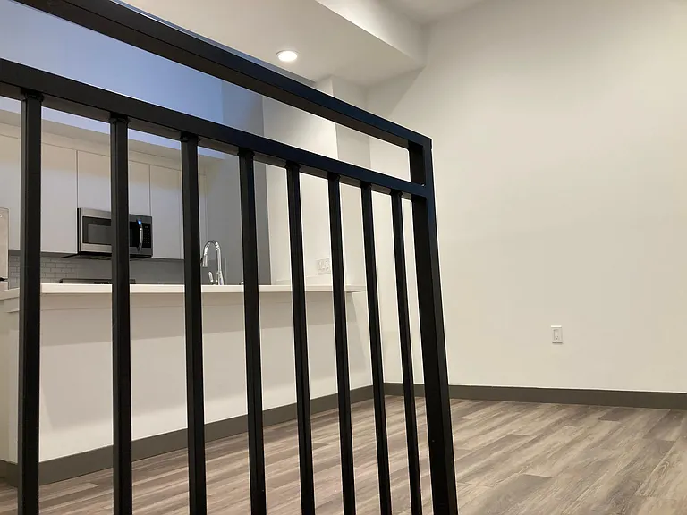 161 S Normandie Ave #9 — Photo 12