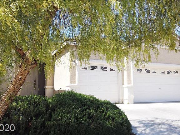 3rd image of 5905 Aqua Verde St