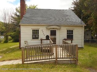 2922 Turner St, Lansing, MI 48906