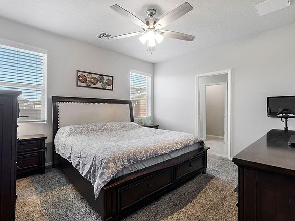 4th image of 4827 Mount Salas St NE