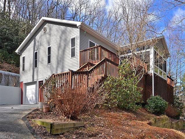 1st image of 251 Park Ln