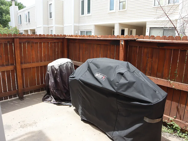 1050 S Monaco Pkwy #78 — Photo 10