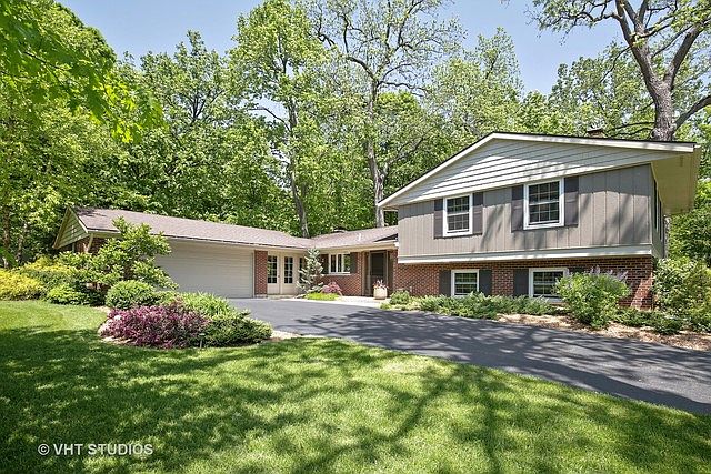 1st image of 36W296 Hickory Hollow Dr