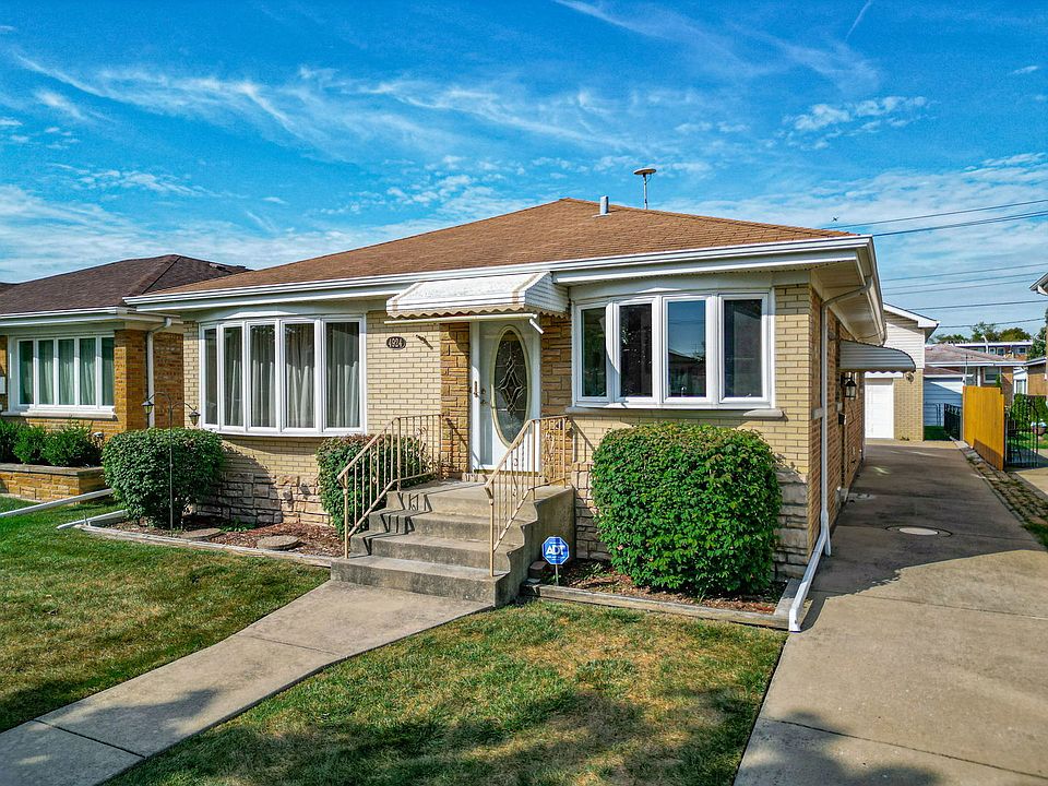 1st image of 4924 N Mont Clare Ave
