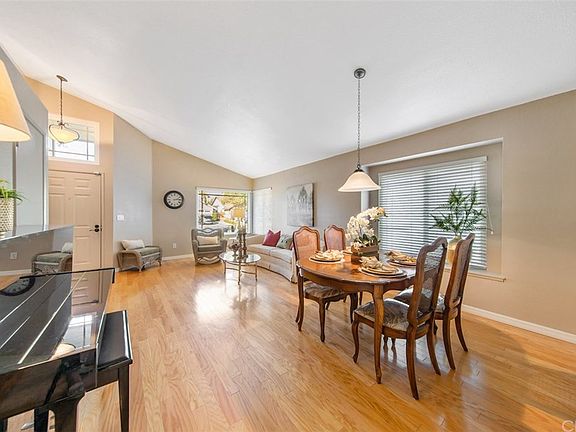3rd image of 3150 Timberline Dr