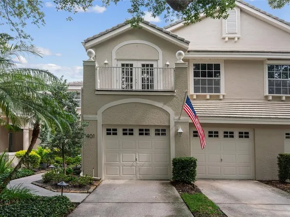 401 Fan Palm Ct NE, Saint Petersburg, FL 33703
