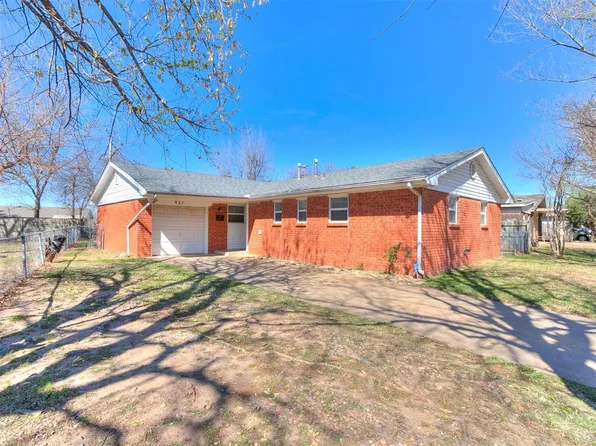 937 NW 19th St, Moore, OK 73160