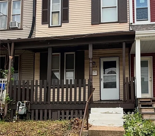 612 E 18th Ave — Photo 1