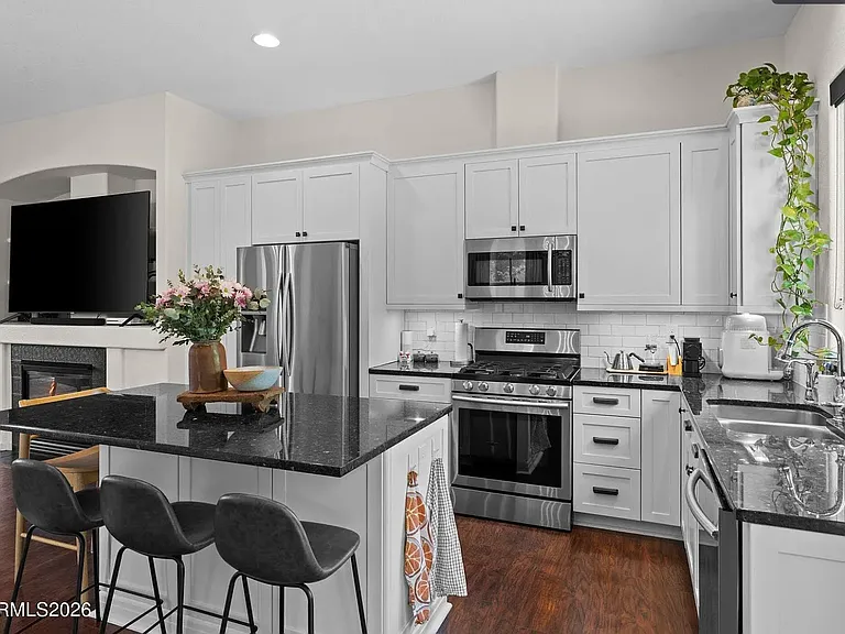 1610 Box Canyon Dr — Photo 16
