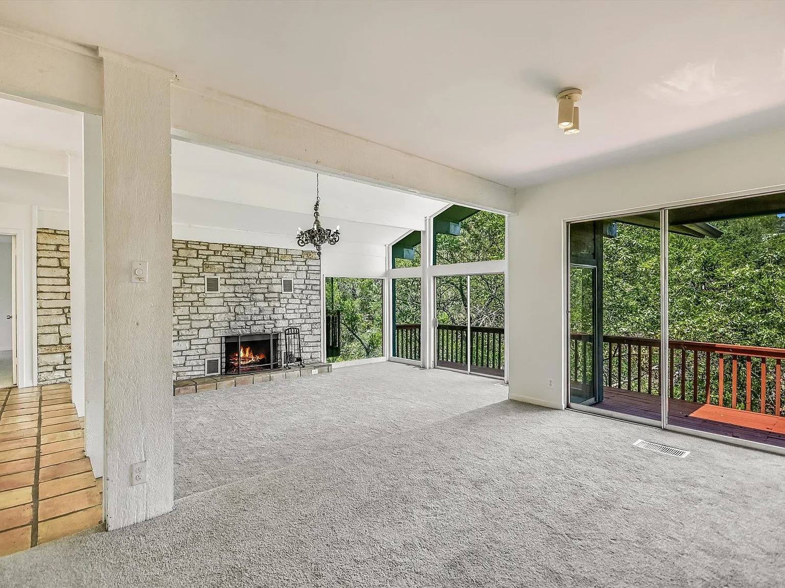 4 bed, 3.0 bath, 2970 sqft, $4,750 — Photo 4